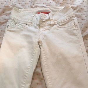 WannaBettaButt? YMI white jeans size 1